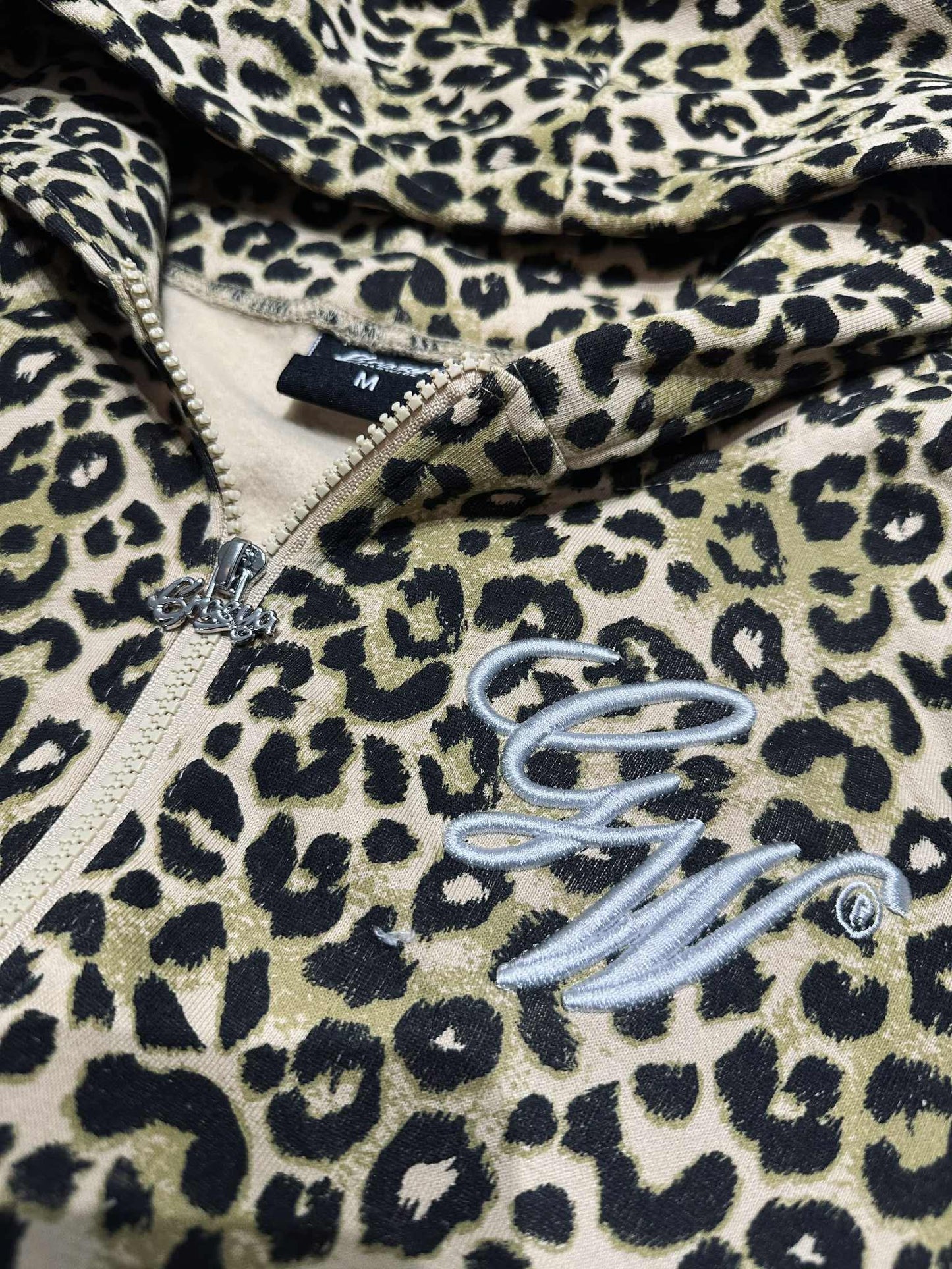 LEOPARD WOMEN'S CROP HOODIE